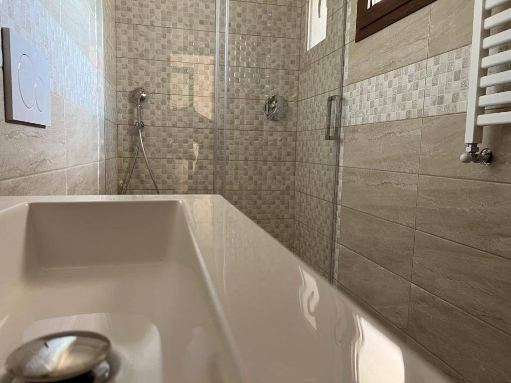 Agriturismo Il Giardino Degli Olivi Appartamenti Кастильоне-делла-Пеская Экстерьер фото
