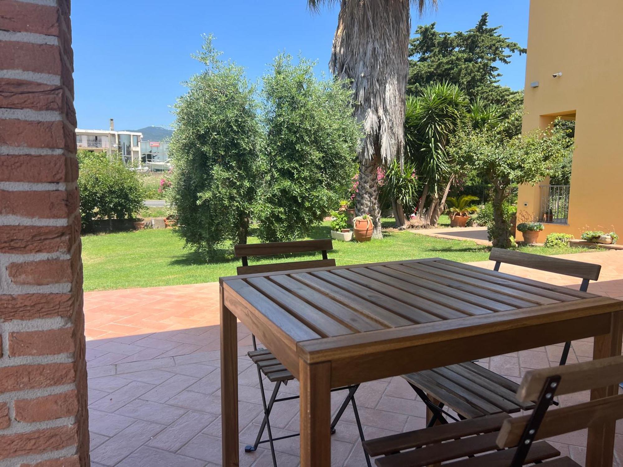 Agriturismo Il Giardino Degli Olivi Appartamenti Кастильоне-делла-Пеская Экстерьер фото